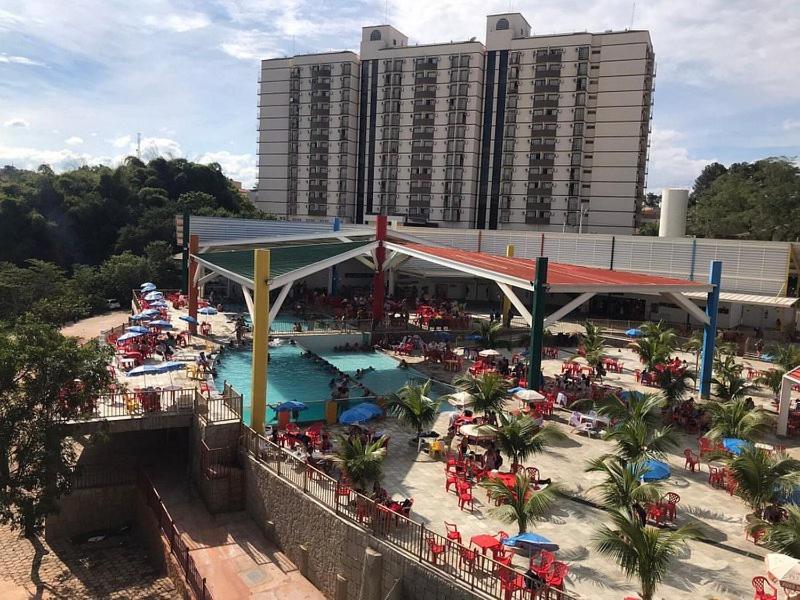 カルダス・ノバス Piazza Diroma Acesso Diroma Acqua Park Gratuito Star Temporadaアパートホテル エクステリア 写真